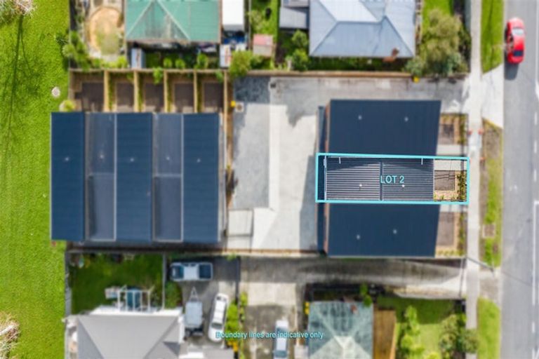 Photo of property in 2/644 Te Atatu Road, Te Atatu Peninsula, Auckland, 0610