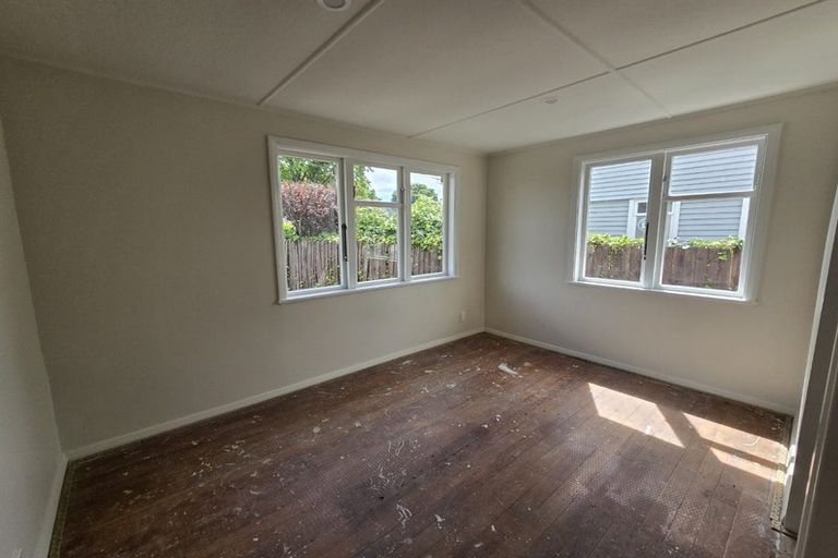 Photo of property in 8 Wadhurst Place, Burnside, Christchurch, 8053