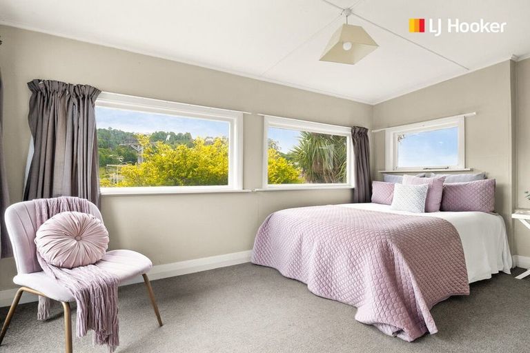 Photo of property in 385 South Road, Caversham, Dunedin, 9012