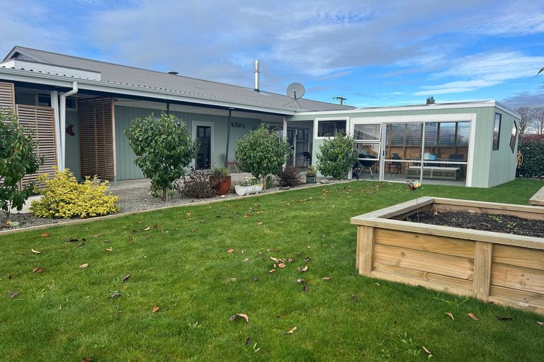 Photo of property in 1/26 Roberts Road, Lansdowne, Masterton, 5810