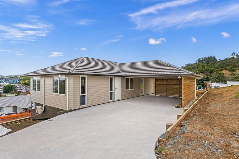 Photo of property in 17 Milla Mae Rise, Woodhill, 0110