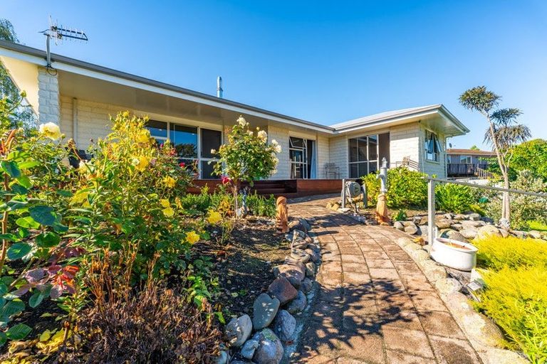 Photo of property in 7 Campbell Street, Maori Hill, Timaru, 7910