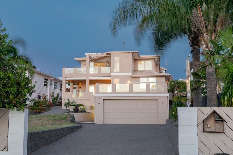 Photo of property in 15 Wells Avenue, Mount Maunganui, 3116