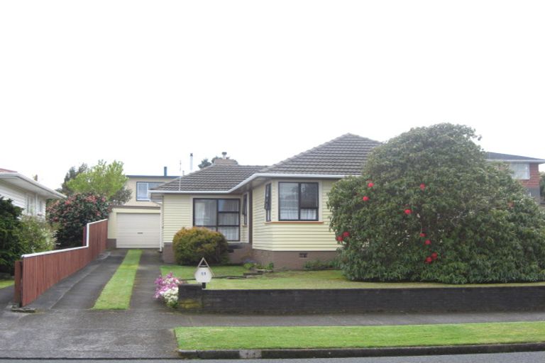 Photo of property in 11 Trafalgar Street, Westown, New Plymouth, 4310