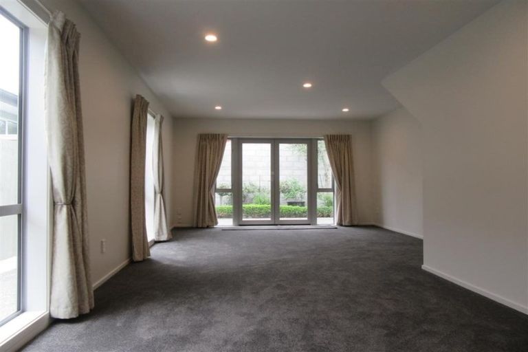 Photo of property in 10 Champion Street, Edgeware, Christchurch, 8013