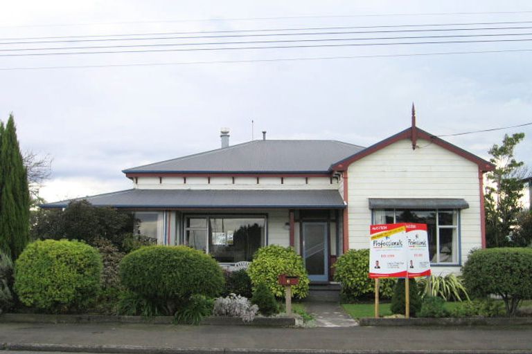 Photo of property in 6 Meeanee Quay, Westshore, Napier, 4110