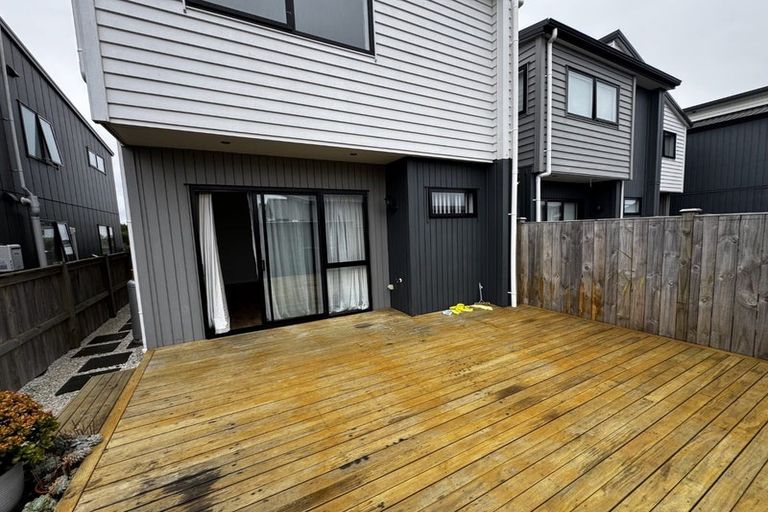 Photo of property in 45 Kaha Road, Papakura, 2110