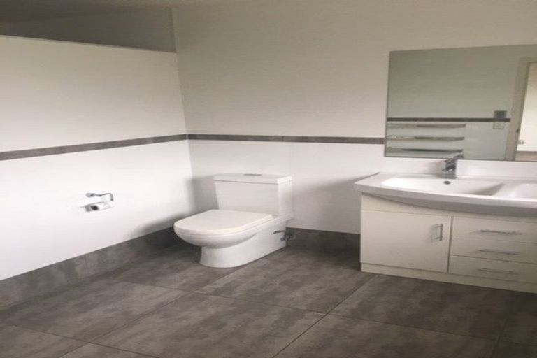 Photo of property in 5 Michael Terrence Place, Flagstaff, Hamilton, 3210