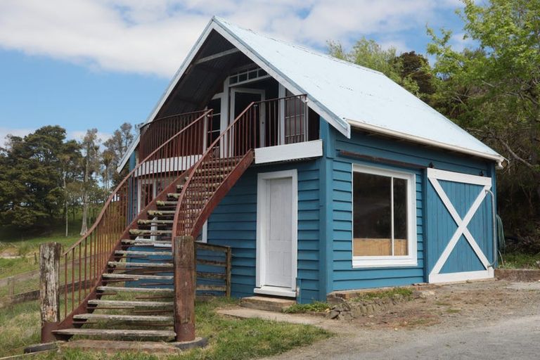 Photo of property in 7 James Road, Maungaturoto, 0587