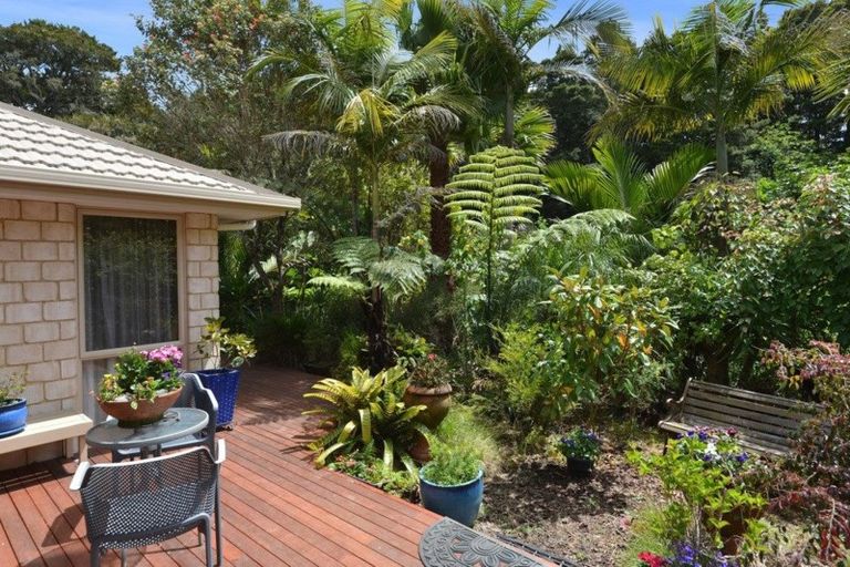 Photo of property in 5 Tealmere Grove, Maunu, Whangarei, 0110