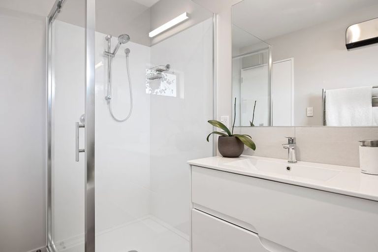 Photo of property in 11 Allied Road, Halswell, Christchurch, 8025