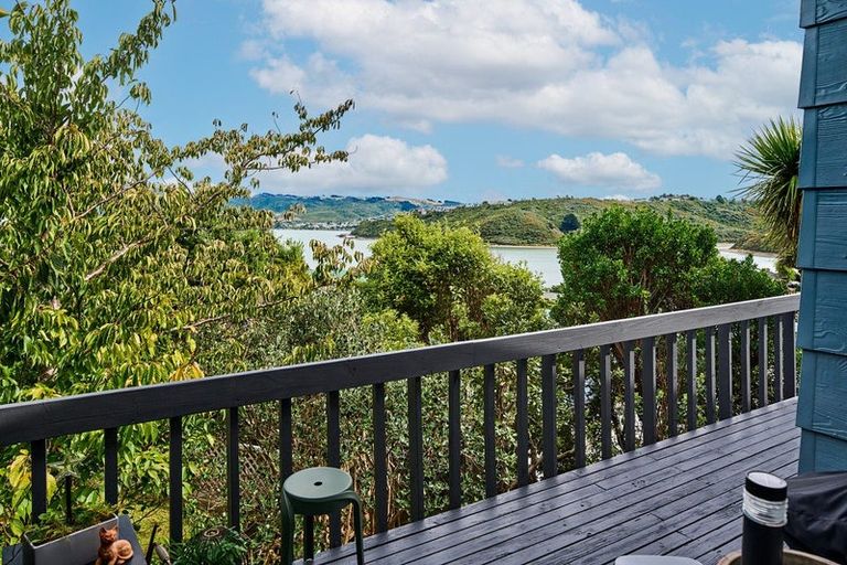 Photo of property in 1/13 Eskdale Road, Papakowhai, Porirua, 5024