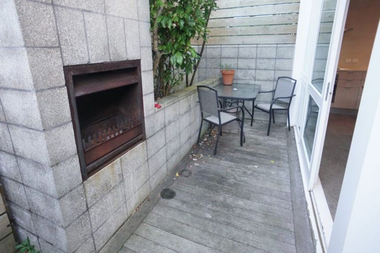 Photo of property in 59a Aro Street, Aro Valley, Wellington, 6021