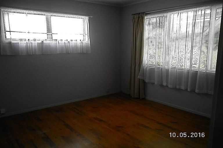 Photo of property in 2/16 Centorian Drive, Windsor Park, Auckland, 0632