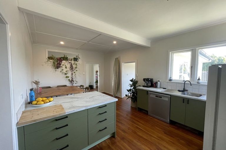 Photo of property in 2 Tripoli Street, Onekawa, Napier, 4110