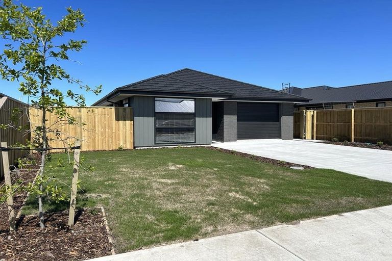 Photo of property in 4 Henshaw Street, Woodend, 7610