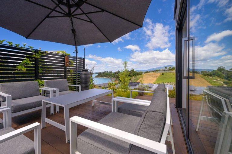 Photo of property in 10 Fairburn Place, Kaiteriteri, Motueka, 7197