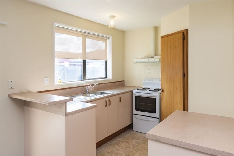 Photo of property in 2/361 Main South Road, Hornby, Christchurch, 8042