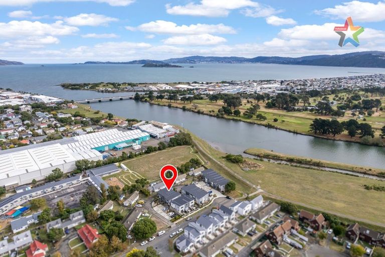 Photo of property in 23b Barber Grove, Moera, Lower Hutt, 5010