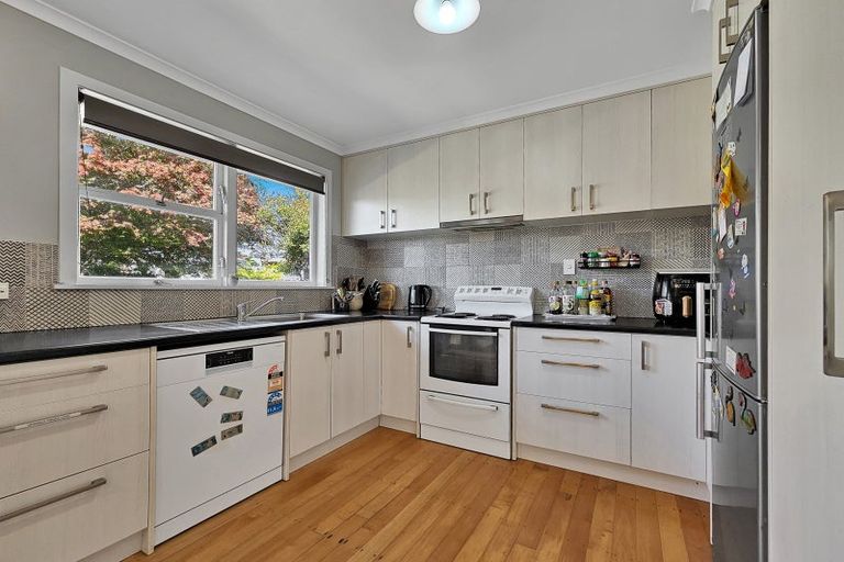 Photo of property in 10 Hermes Place, Sunnybrook, Rotorua, 3015