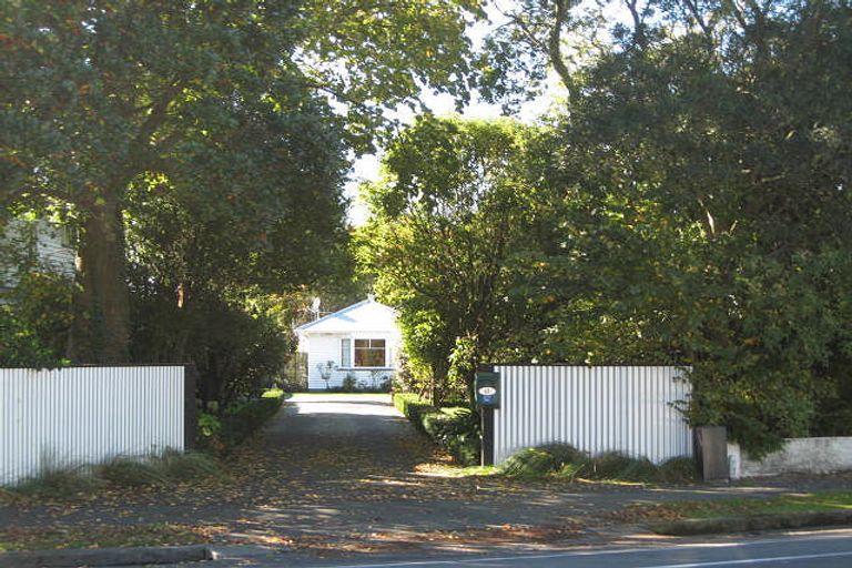 Photo of property in 88 Wairakei Road, Bryndwr, Christchurch, 8052