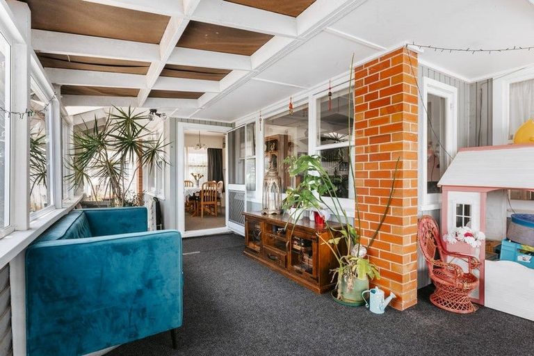 Photo of property in 24 Waimapu Street, Greerton, Tauranga, 3112