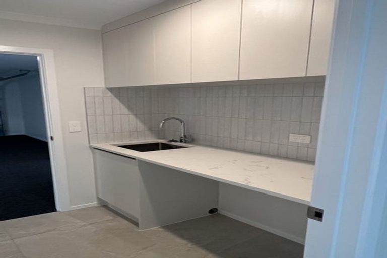 Photo of property in 11 Pukatea Crescent, Owhata, Rotorua, 3010