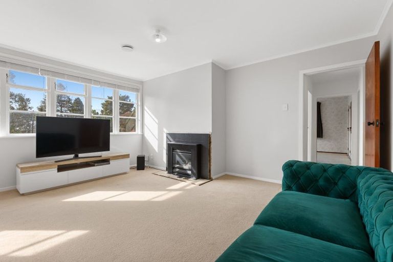 Photo of property in 70 Glenpark Avenue, Frankleigh Park, New Plymouth, 4310