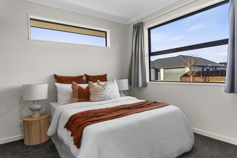 Photo of property in 31 Tara Crescent, Woodend, 7610