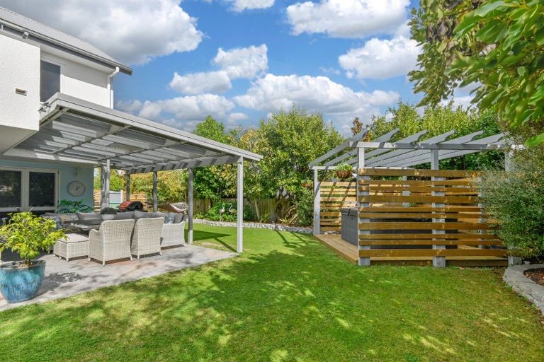 Photo of property in 12 The Croft, Havelock North, 4130