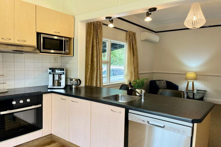 Photo of property in 2 Oxley Avenue, St Albans, Christchurch, 8014