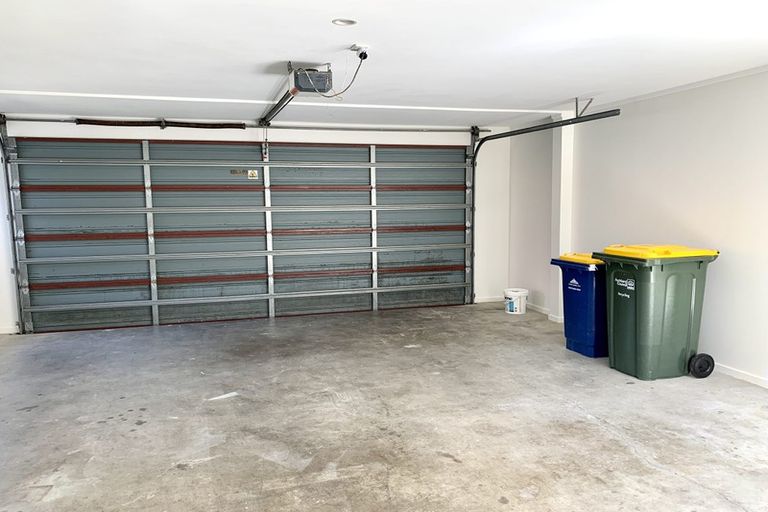 Photo of property in 6/30 Roanoke Way, Albany, Auckland, 0632