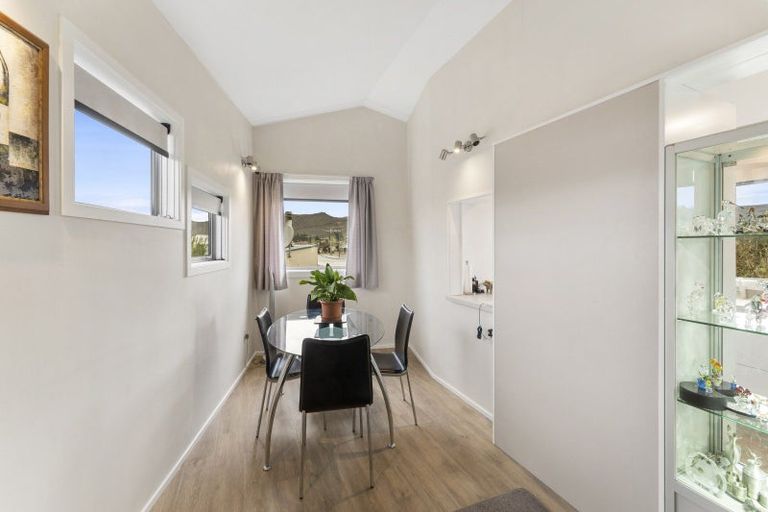 Photo of property in 11 Royal Terrace, Alexandra, 9320
