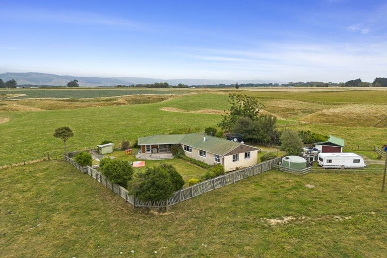 Photo of property in 165 Kukutauaki Road, Koputaroa, Levin, 5575