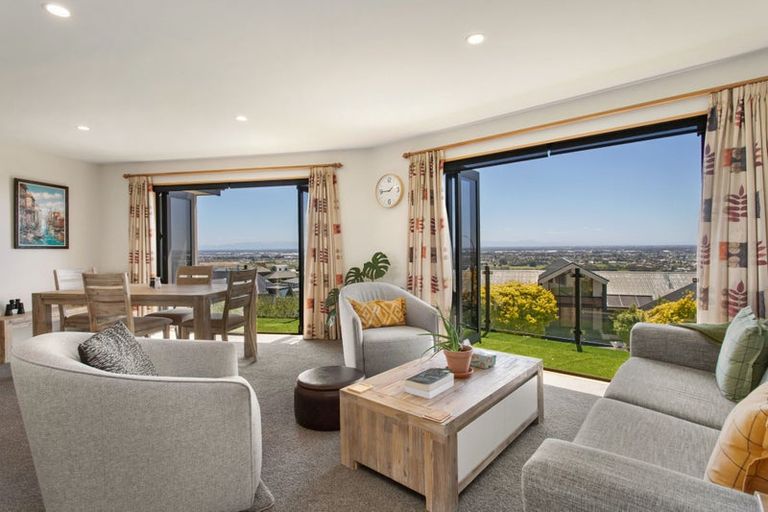 Photo of property in 2 Blencathra Place, Westmorland, Christchurch, 8025