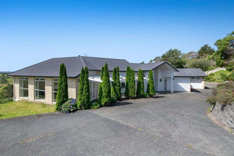 Photo of property in 59 Spur Road, Stillwater, Silverdale, 0993