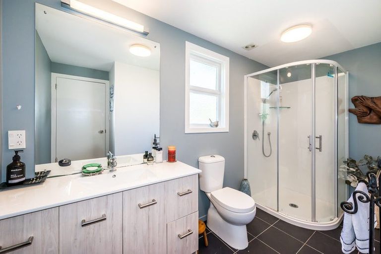 Photo of property in 56 Hinemoa Street, Paraparaumu, 5032