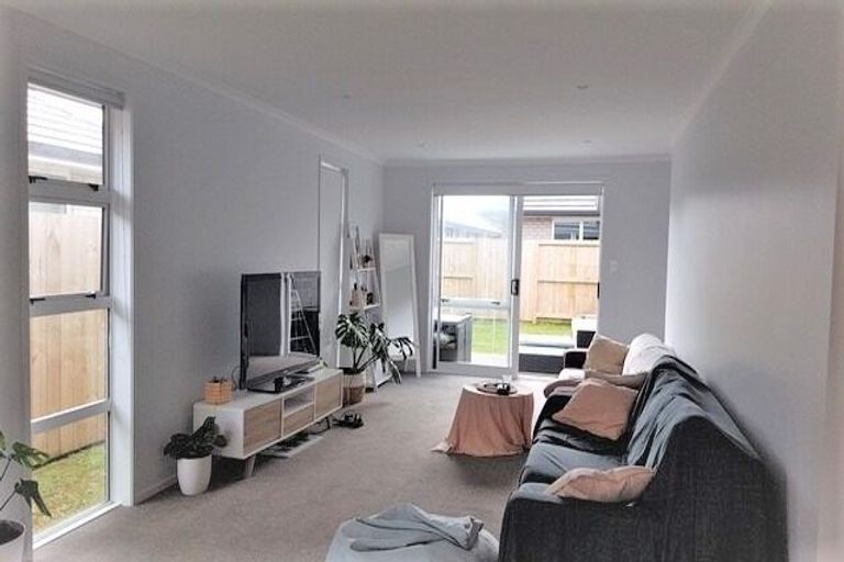 Photo of property in 11 Te Wharo Drive, Papamoa, 3118