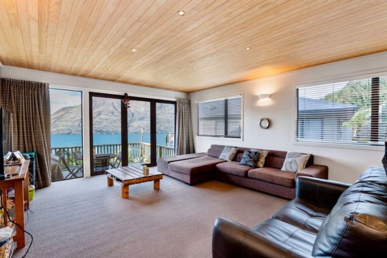 Photo of property in 56b Dart Place, Fernhill, Queenstown, 9300