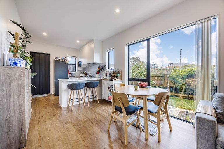 Photo of property in 56 Picturesque Drive, Flat Bush, Auckland, 2019