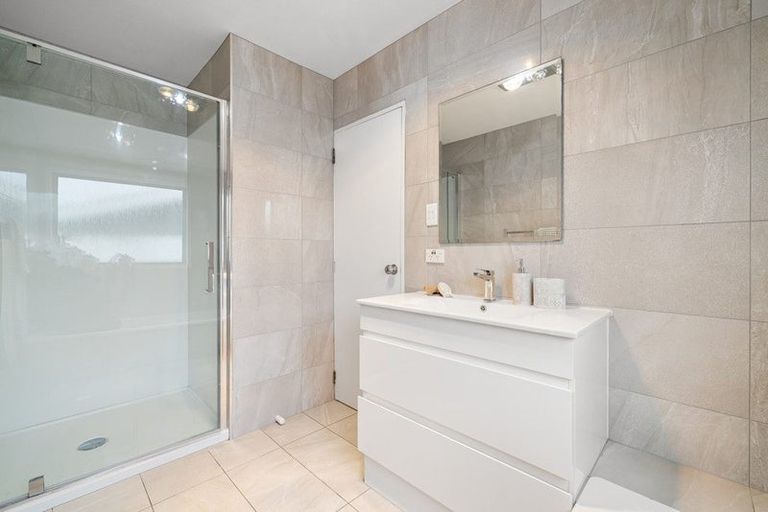 Photo of property in 4 Cullahill Street, Harewood, Christchurch, 8051