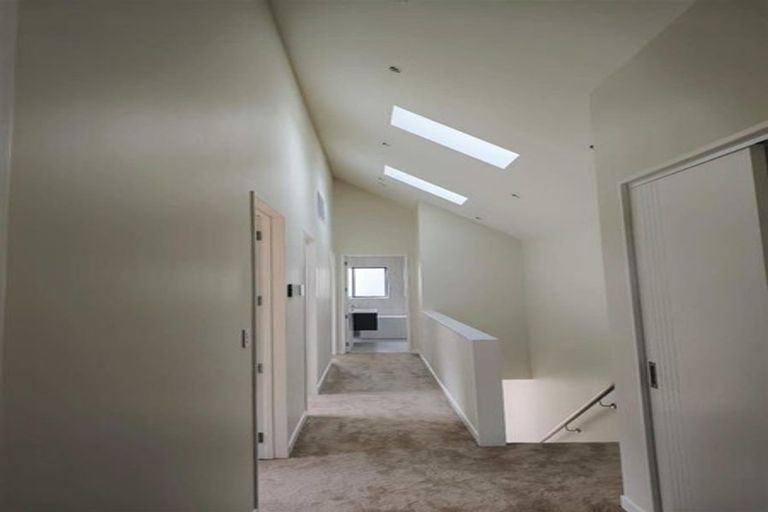 Photo of property in 8 Coopworth Street, Karaka, 2580