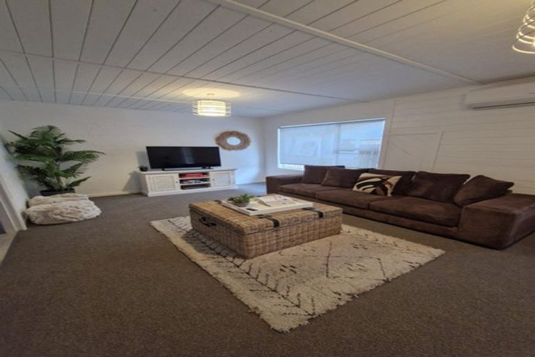 Photo of property in 716a Papamoa Beach Road, Papamoa Beach, Papamoa, 3118