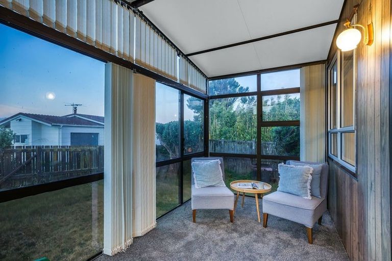 Photo of property in 34 Sombrero View, Ascot Park, Porirua, 5024