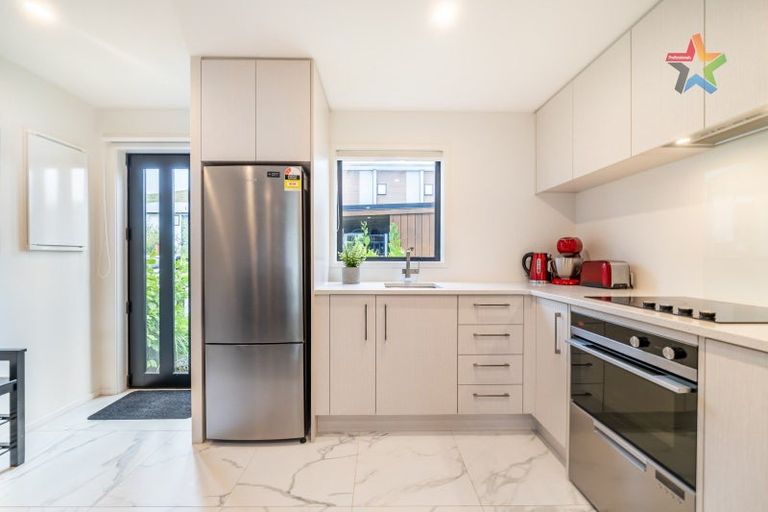 Photo of property in 4/322 Oxford Terrace, Avalon, Lower Hutt, 5011