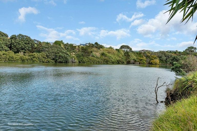 Photo of property in 7 Pukeko Street, Ruakaka, 0116