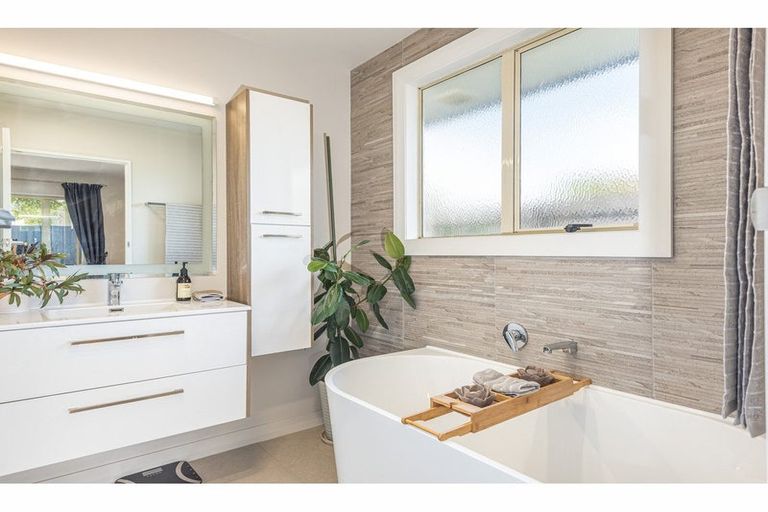 Photo of property in 1/133 Rose Street, Somerfield, Christchurch, 8024