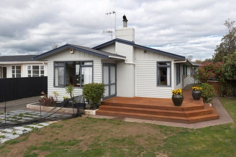 Photo of property in 1 Lancaster Street, Highbury, Palmerston North, 4412