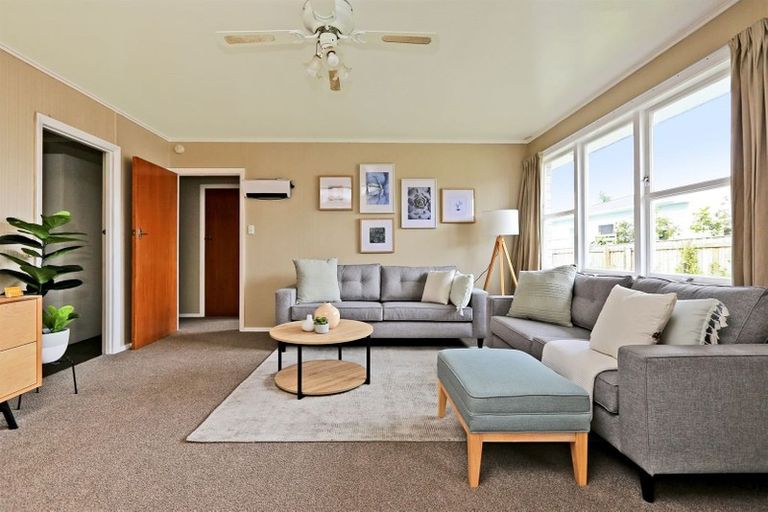 Photo of property in 2/65 Middle Road, Havelock North, 4130