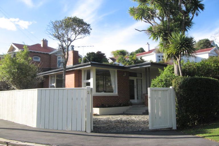 Photo of property in 2 Woodside Terrace, Andersons Bay, Dunedin, 9013